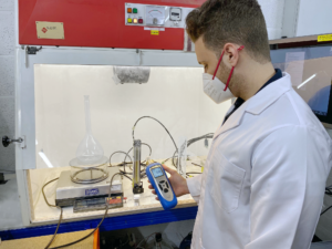 PID NEO in Cleanroom - Fume Cupboard